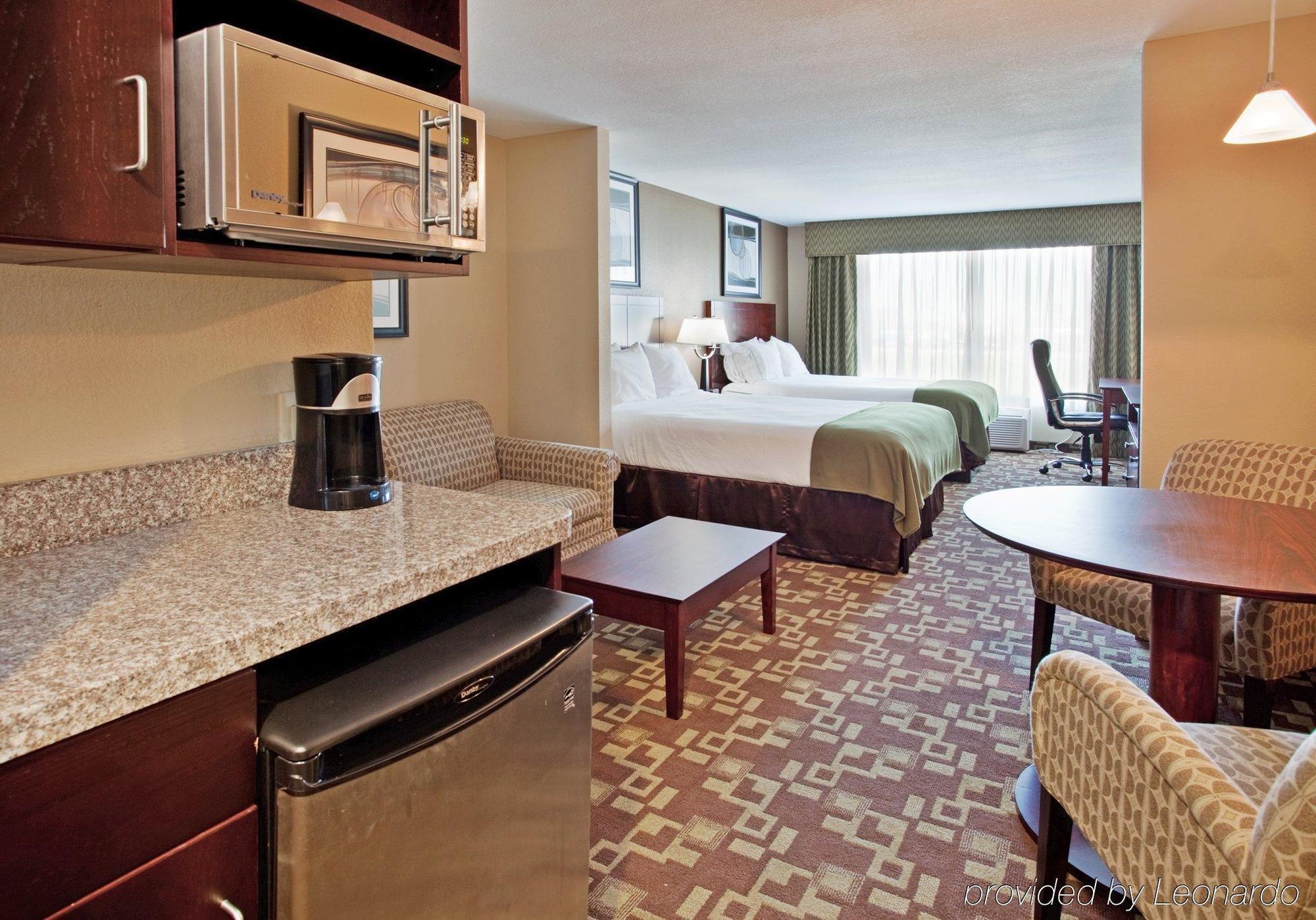 Holiday Inn Express Hotel & Suites St. Charles By Ihg Saint Charles Eksteriør bilde