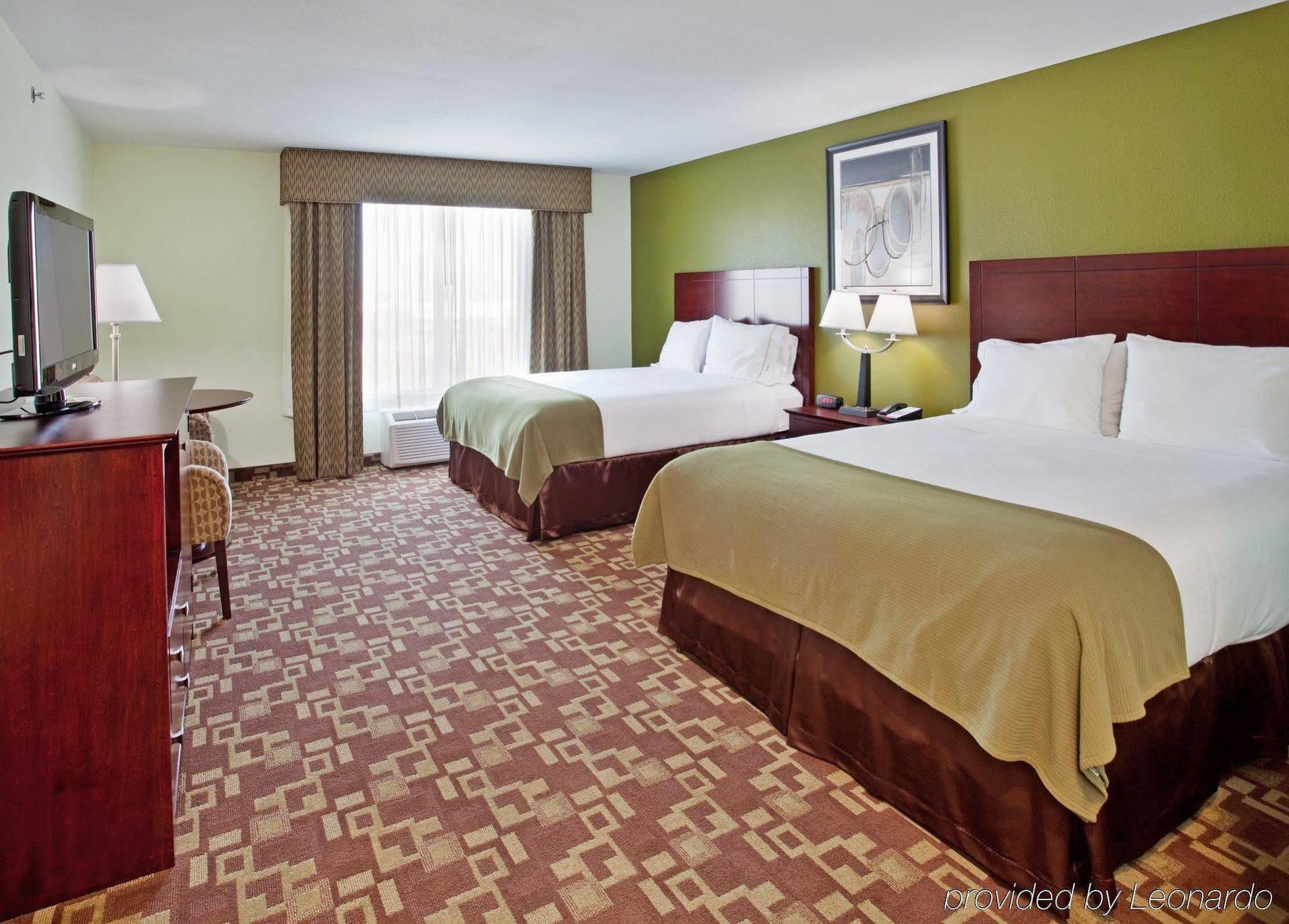 Holiday Inn Express Hotel & Suites St. Charles By Ihg Saint Charles Rom bilde