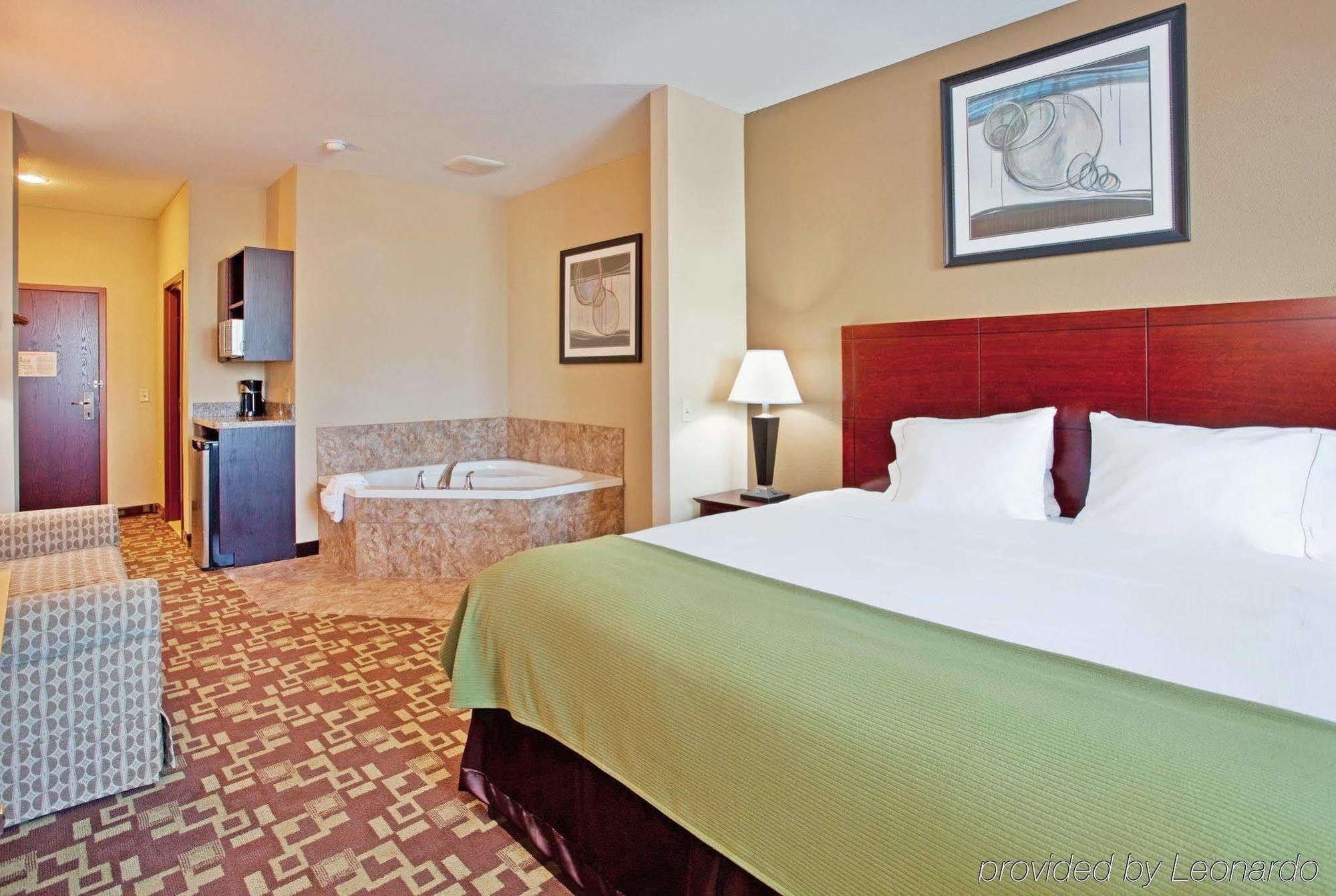 Holiday Inn Express Hotel & Suites St. Charles By Ihg Saint Charles Rom bilde